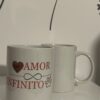 Taza blanca "Amor infinito" huellas